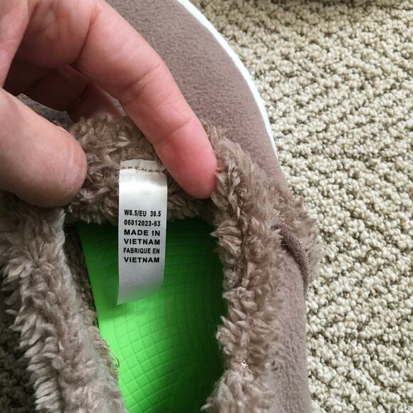 Oofos Women's OOcoozie Low Shoe - 8.5 - Picture 7 of 9